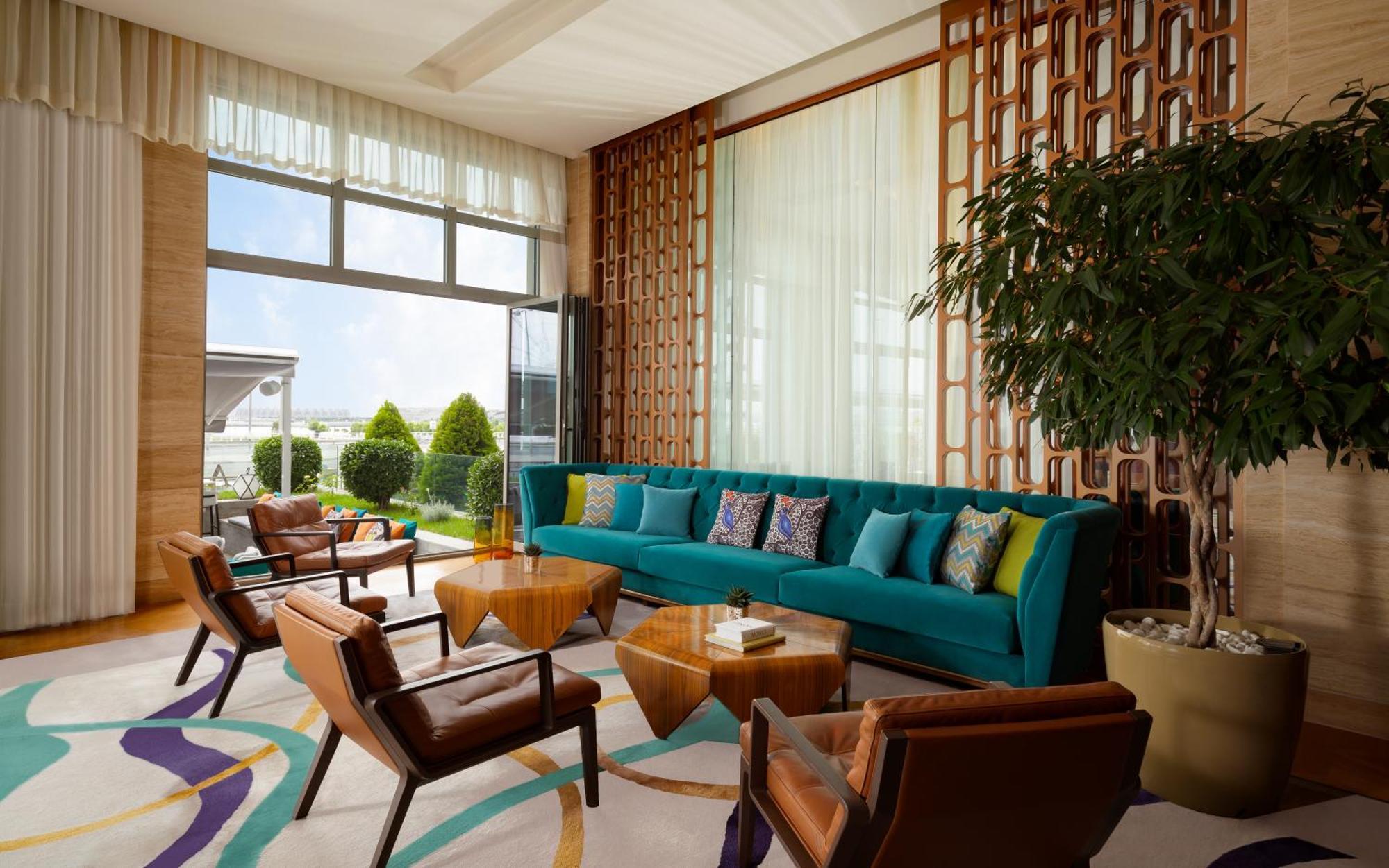 Sheraton Baku Intourist Ngoại thất bức ảnh The Living Room