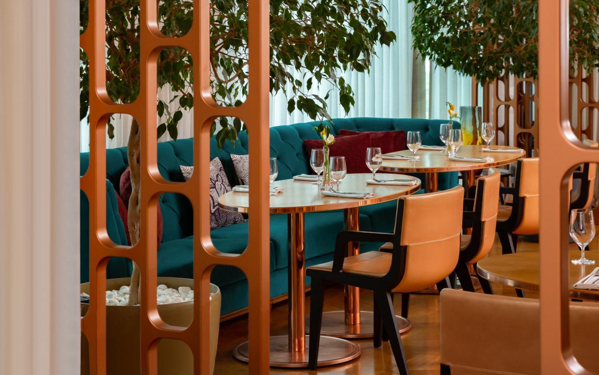 Sheraton Baku Intourist Ngoại thất bức ảnh Restaurant
