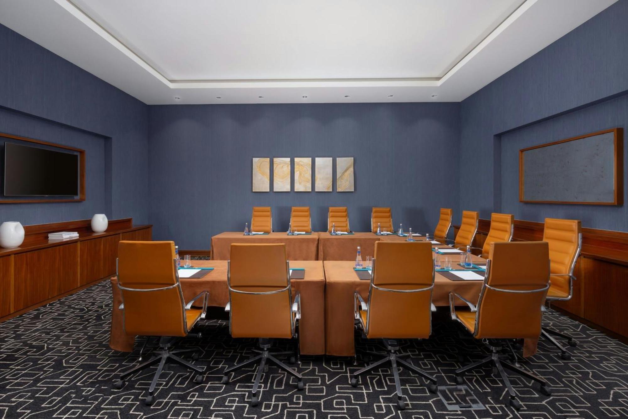 Sheraton Baku Intourist Ngoại thất bức ảnh Boardroom